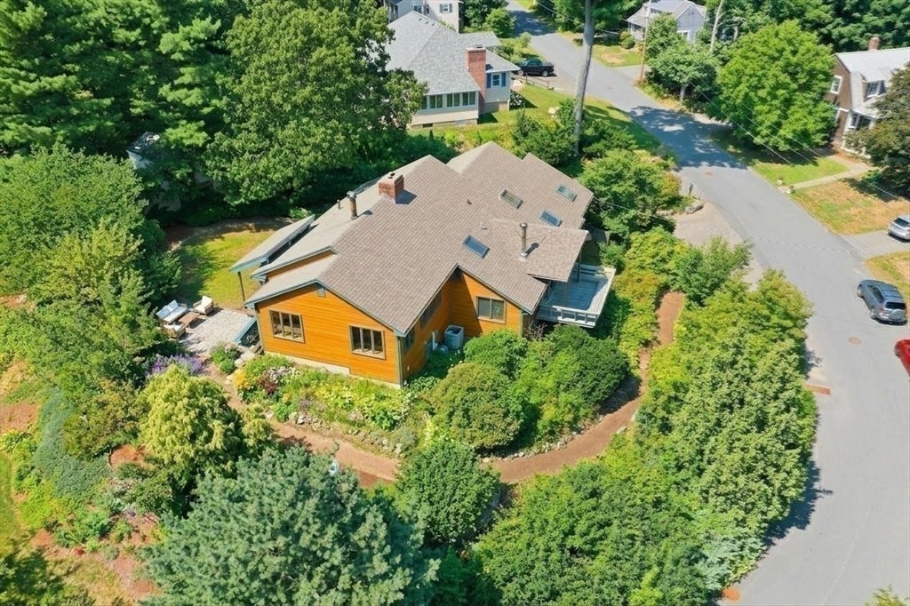 19 Curve Street, Wakefield, MA Photo #2