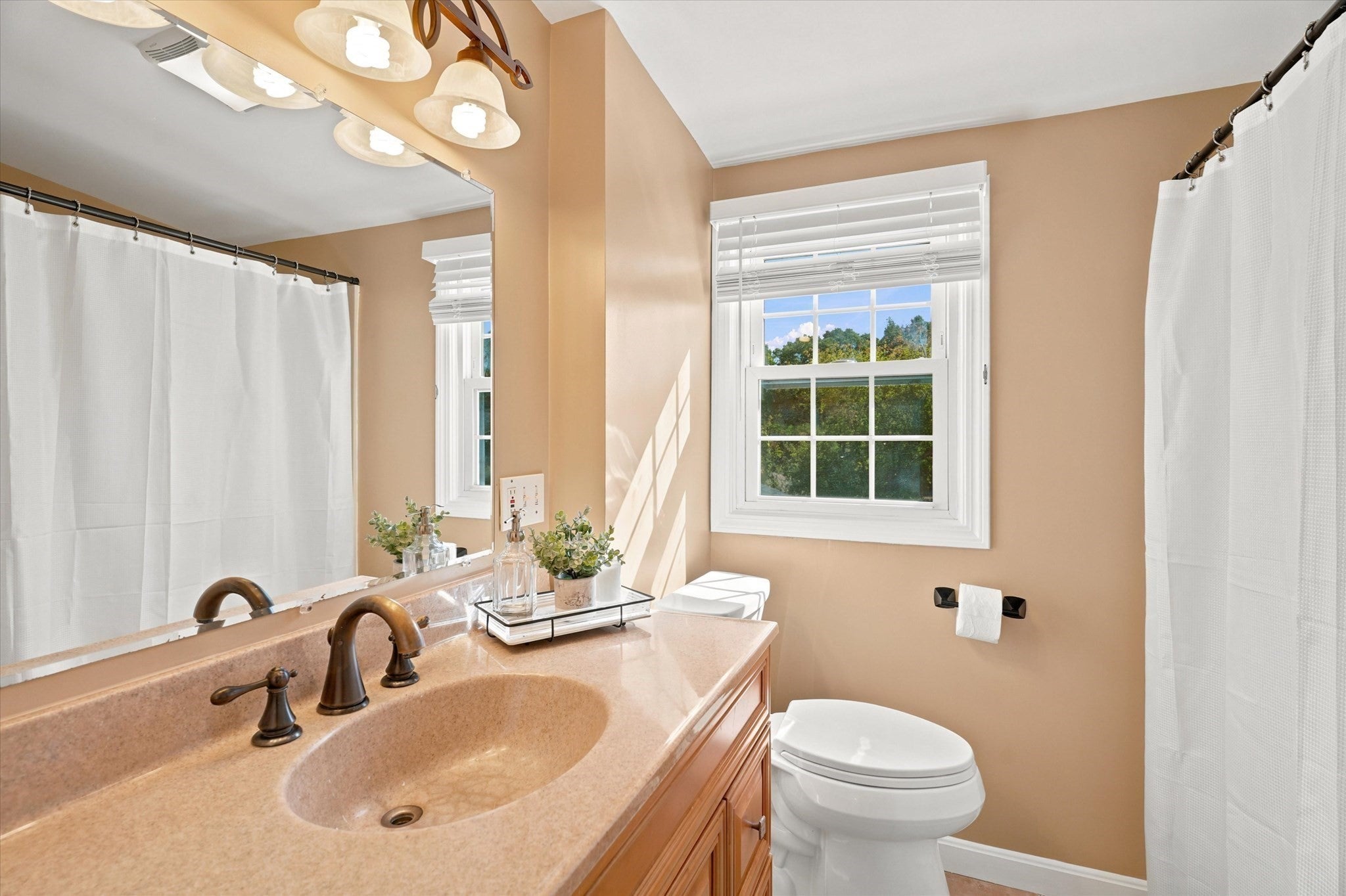 23 Jasper St, Saugus, MA, 23 Jasper St, Saugus, MA Photo #25