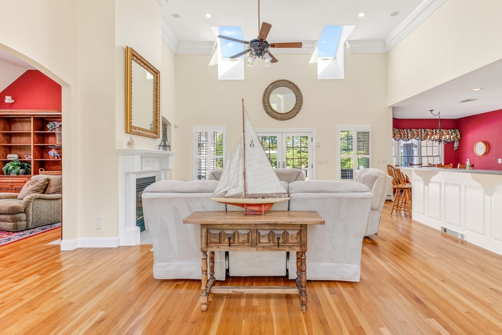 382 Falmouth Woods Rd