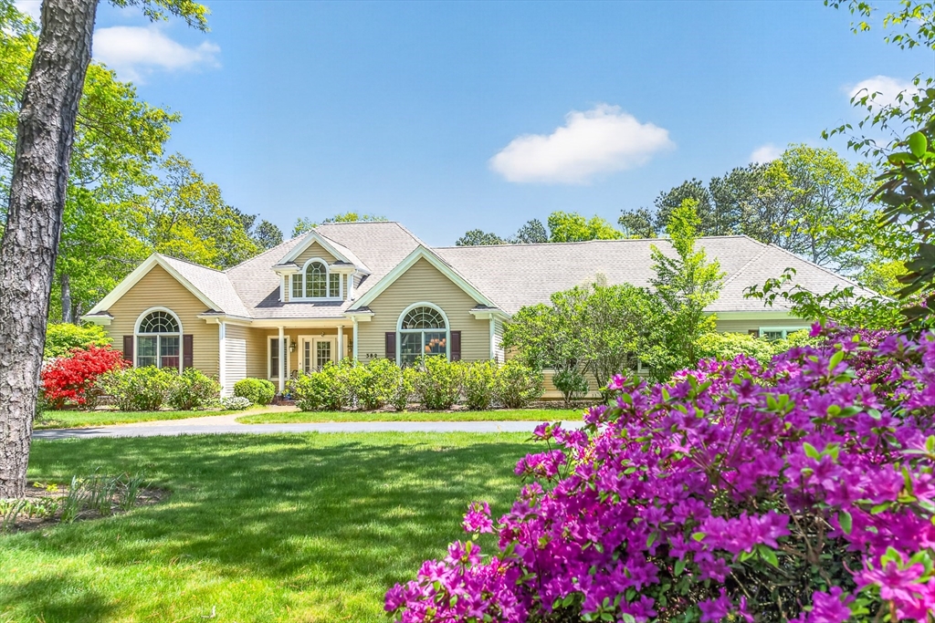 382 Falmouth Woods Rd