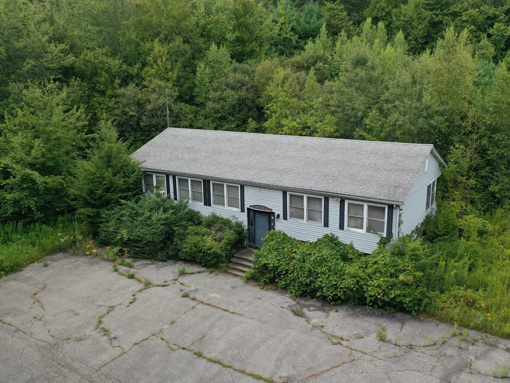 27 Douglas Road