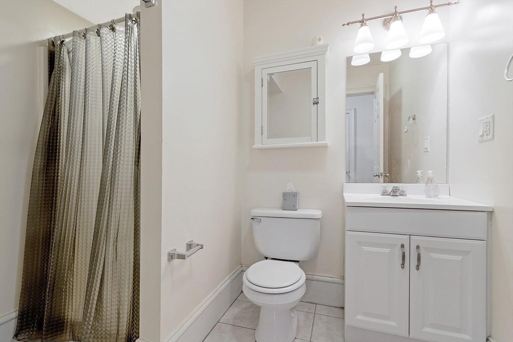 14 Downer Ct #14, Boston, MA Photo #12
