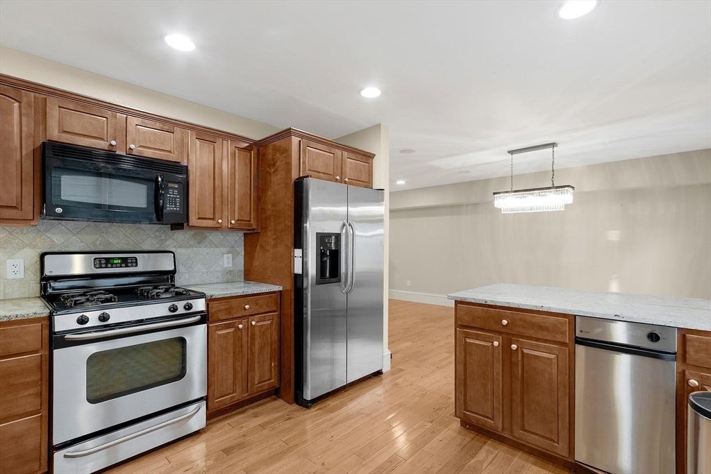 14 Downer Ct #14, Boston, MA Photo #3