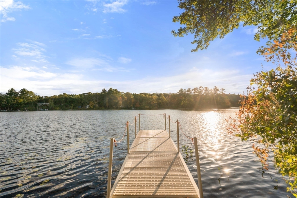 33 Treasure Island Rd