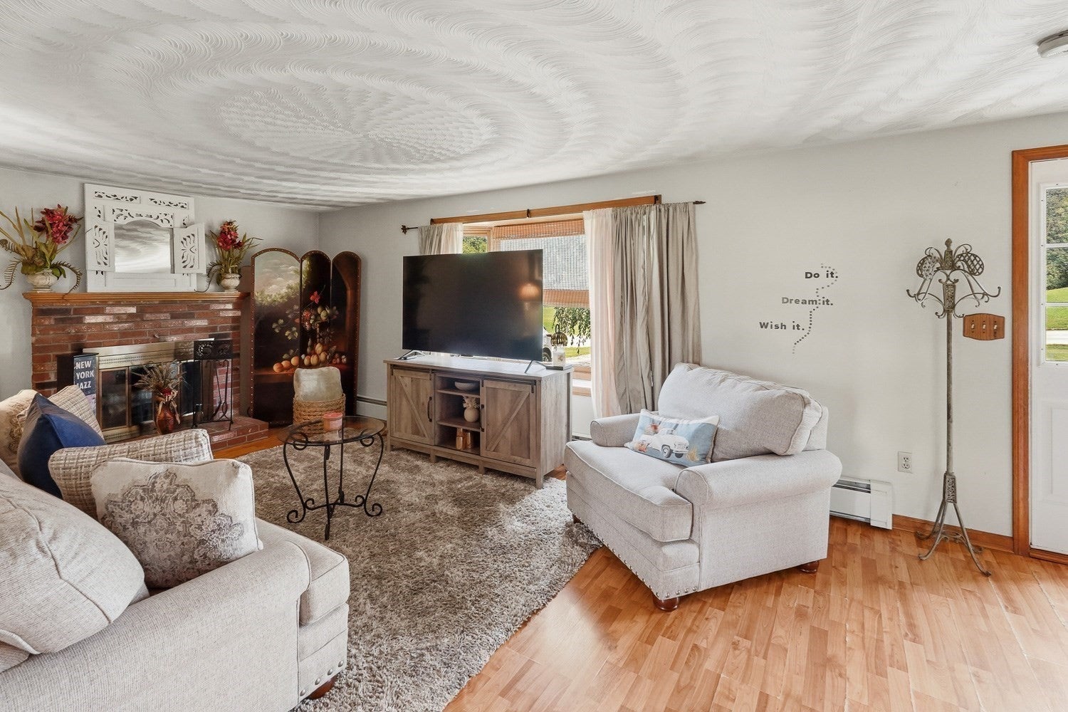 4 Henry Marsh Rd #B, Oxford, MA Photo #18