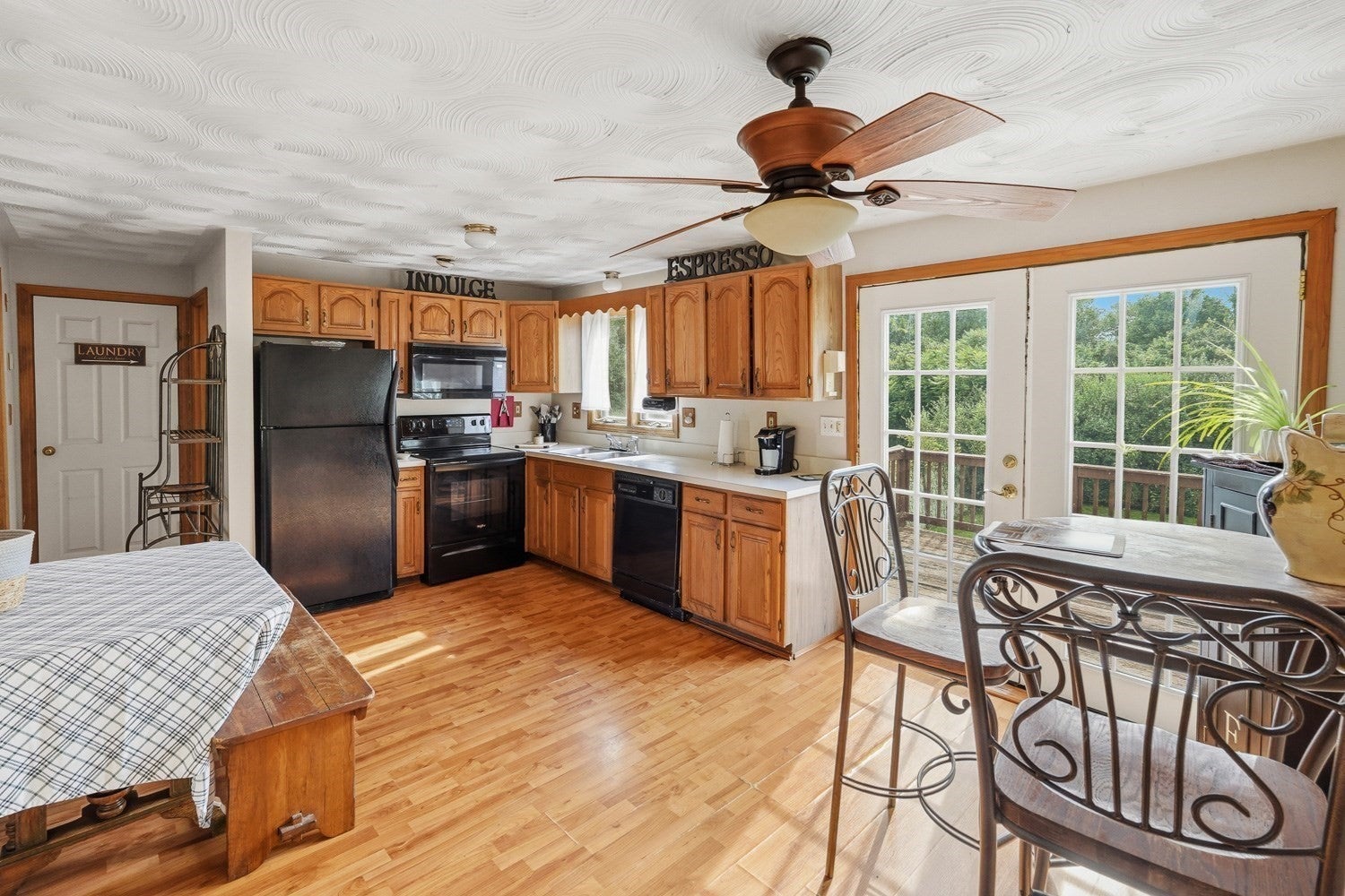 4 Henry Marsh Rd #B, Oxford, MA Photo #10