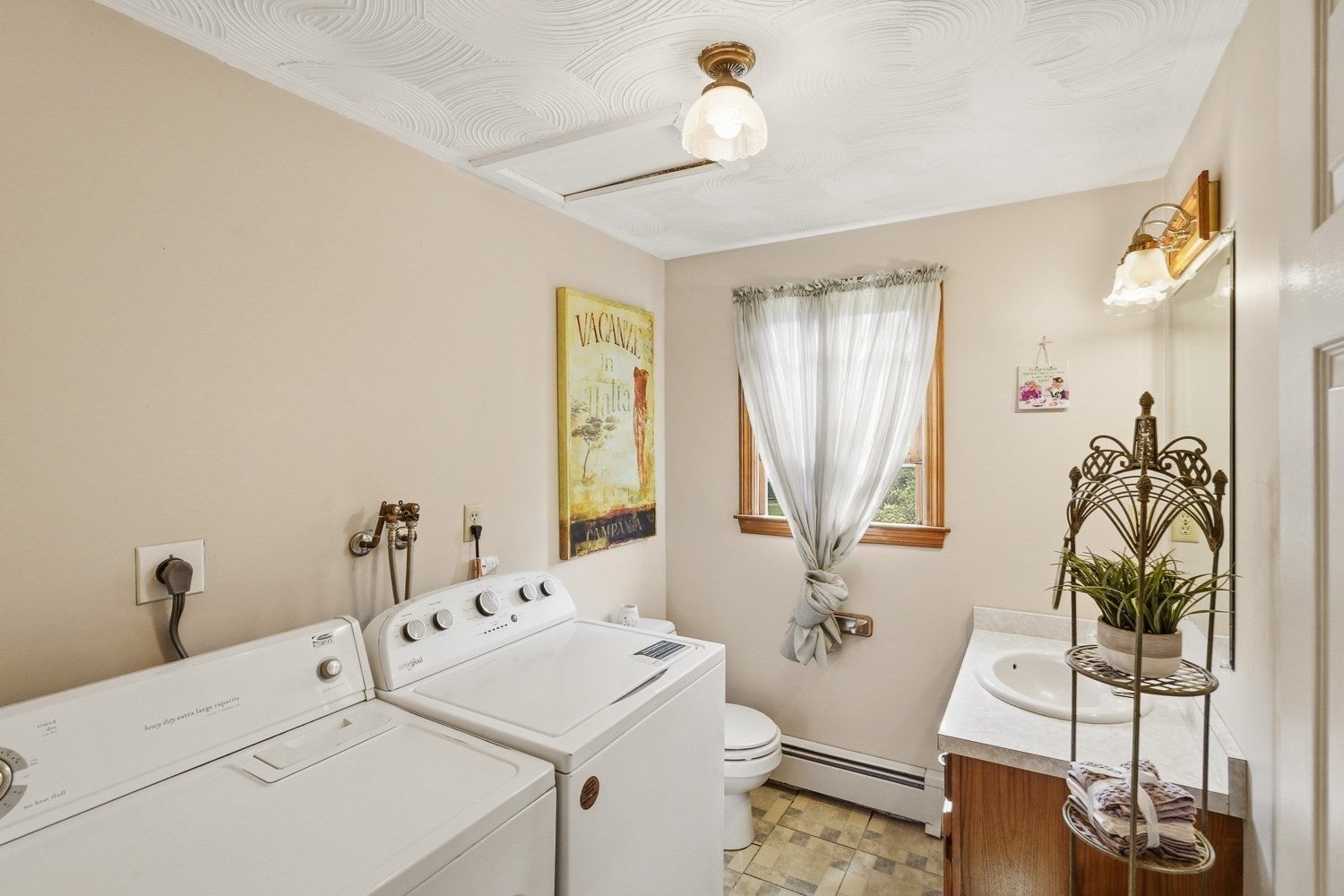 4 Henry Marsh Rd #B, Oxford, MA Photo #20