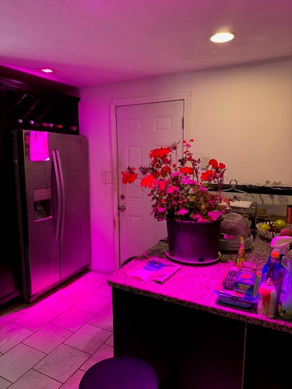 90 Sunset Ave