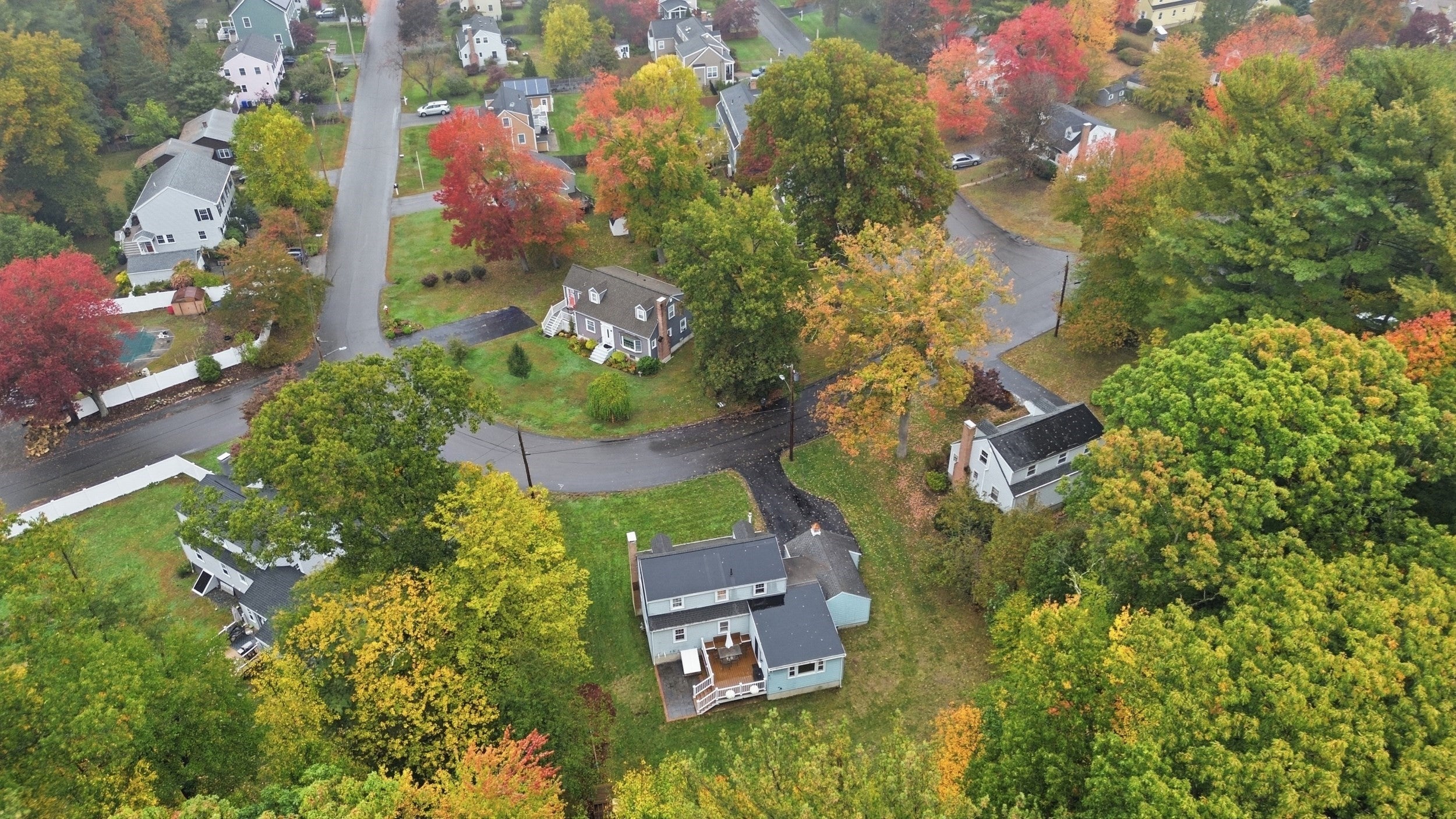 21 Curve Street, Bedford, MA Photo #36