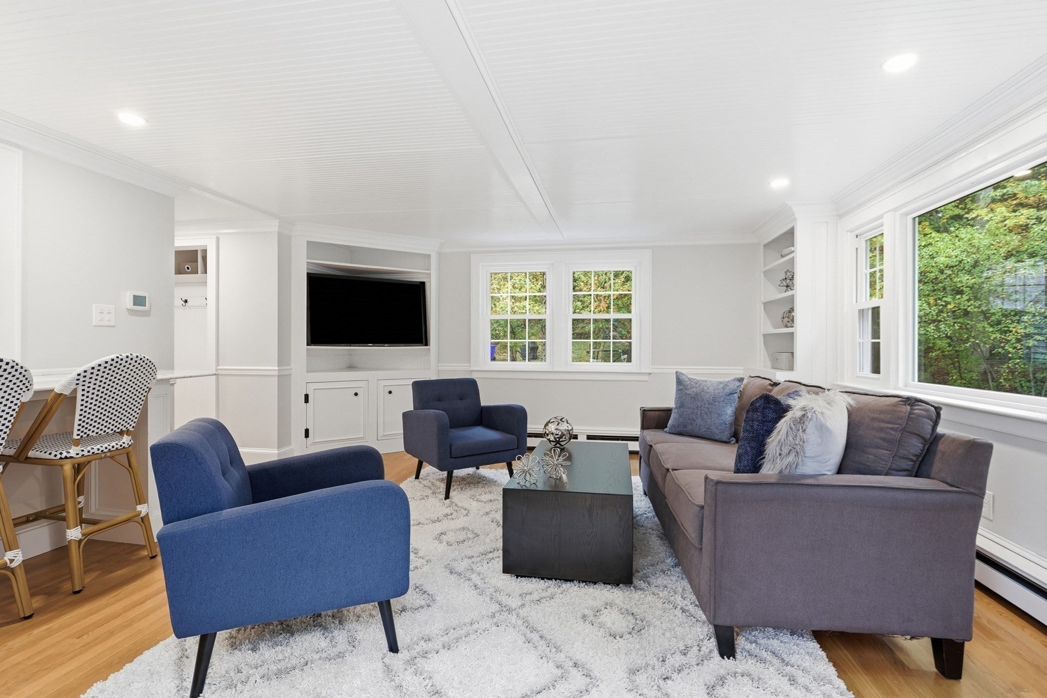 21 Curve Street, Bedford, MA Photo #7