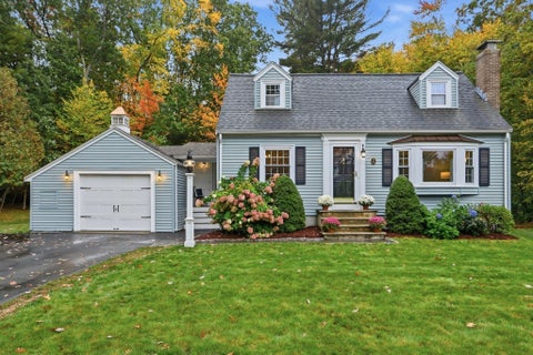 Photo of 21 Curve Street, Bedford, MA 01730 (MLS # 73591016)