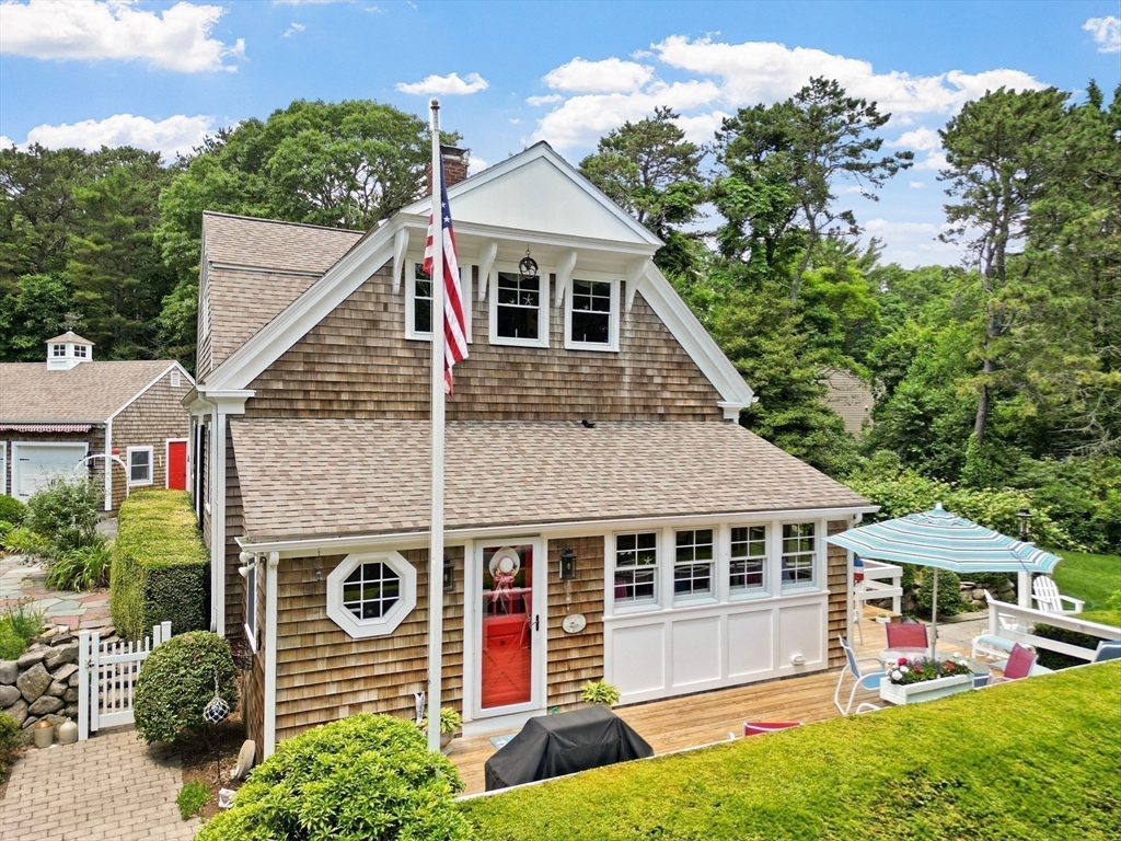 34 Harbor Drive