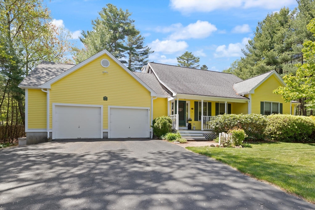 6 Jonathan Dr