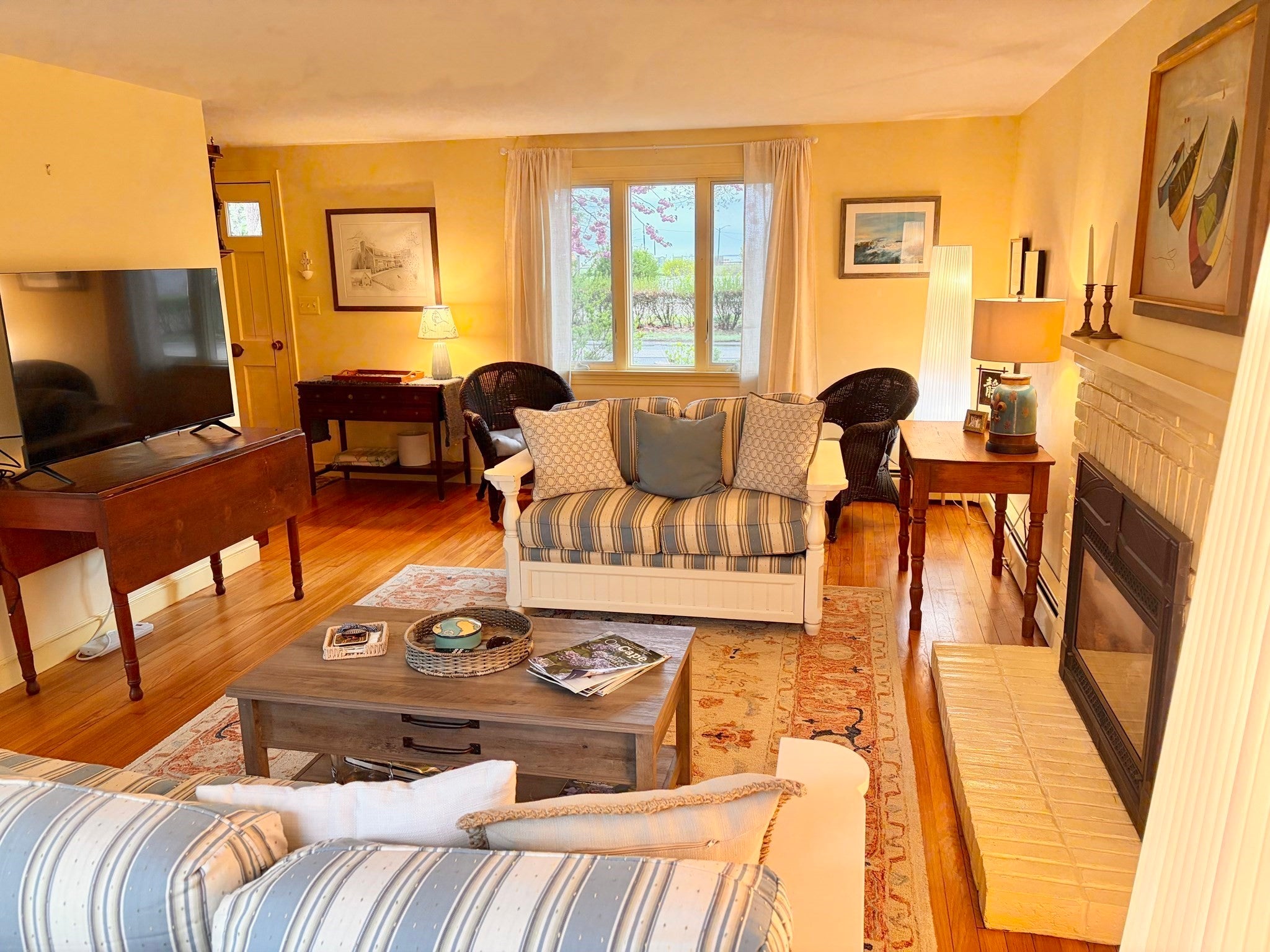 36 Grand Ave #1, Falmouth, MA, 36 Grand Ave #1, Falmouth, MA Photo #3
