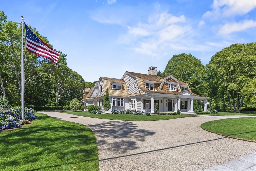 20 Grand Island Dr
