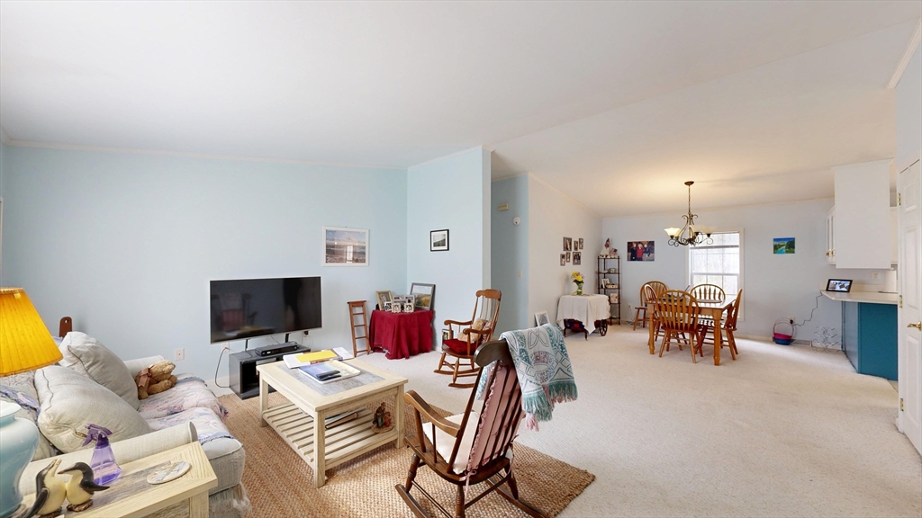1307 Blueberry Circle