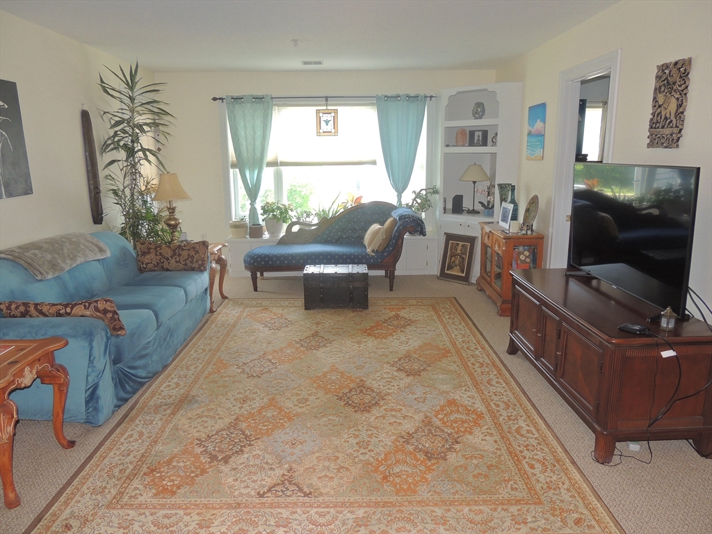 24 Greenleaves Drive 436