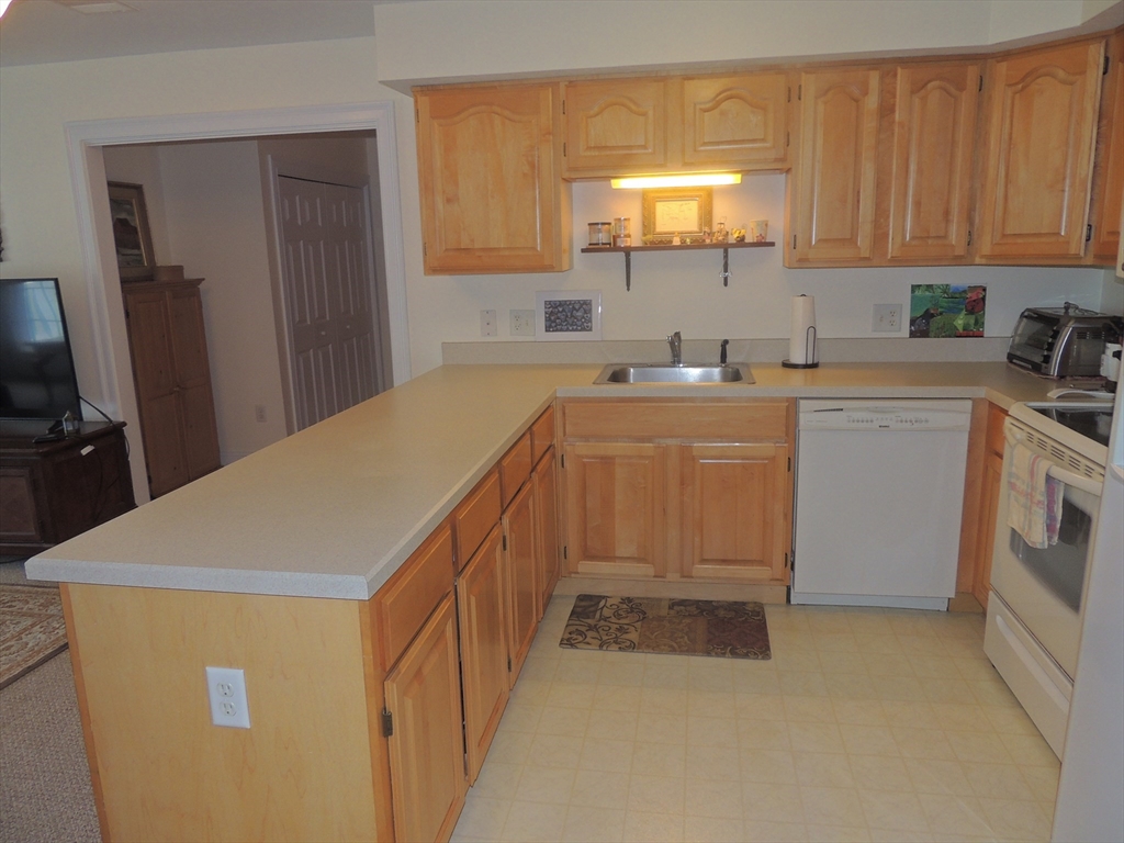 24 Greenleaves Drive 436