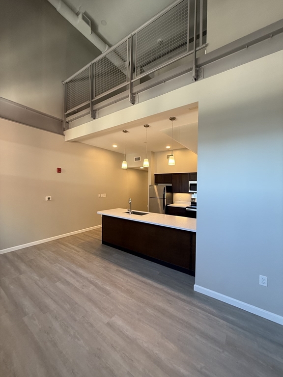 6 Chatham Street 305