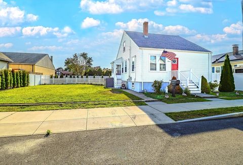 Photo of 15 Puritan St, Dartmouth, MA 02748 (MLS # 73409718)