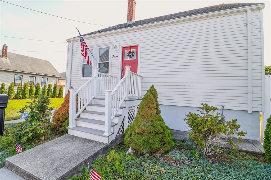 15 Puritan St