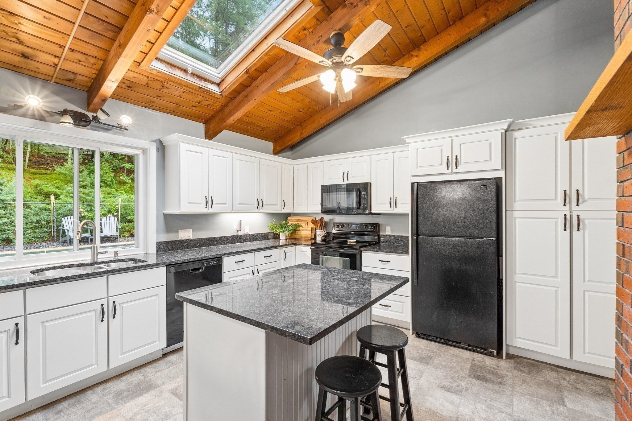 10 Lowell Dr, Stow, MA, 10 Lowell Dr, Stow, MA Photo #10