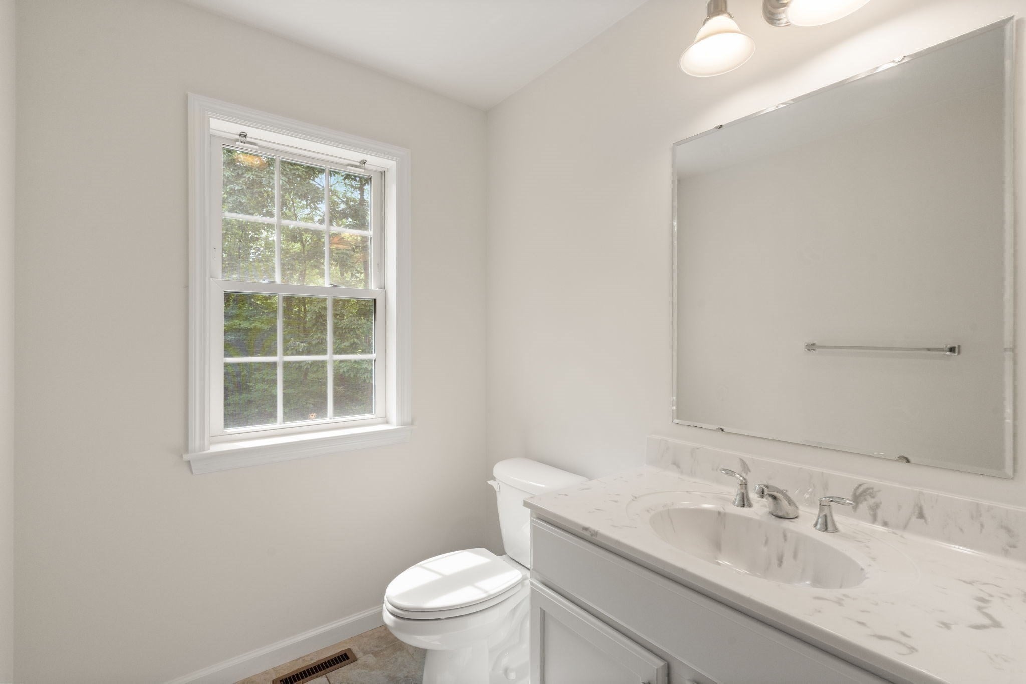 175 Colburn Street, Westwood, MA Photo #16