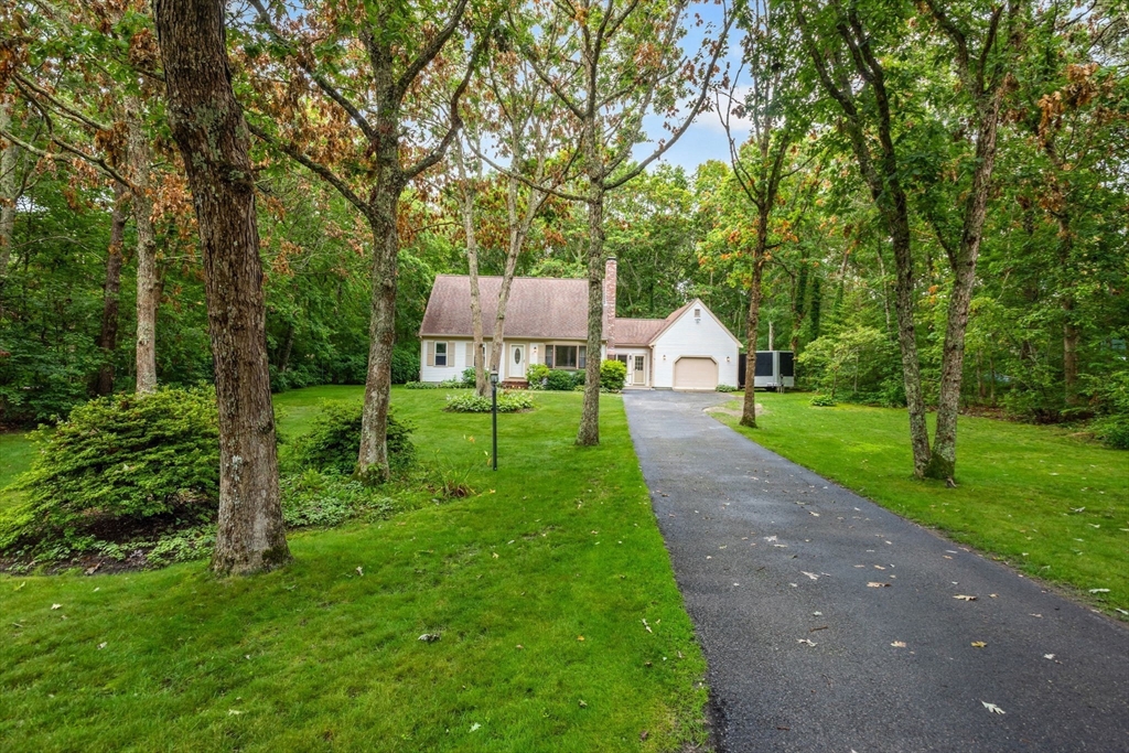 10 Little Acorn Ln