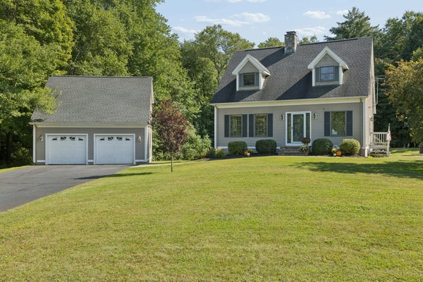5 SCHOOL ST, GRANBY, MA 01033 - Image fb1fed9dea99cafa3ff4b7e7e69a74f5/3660122988