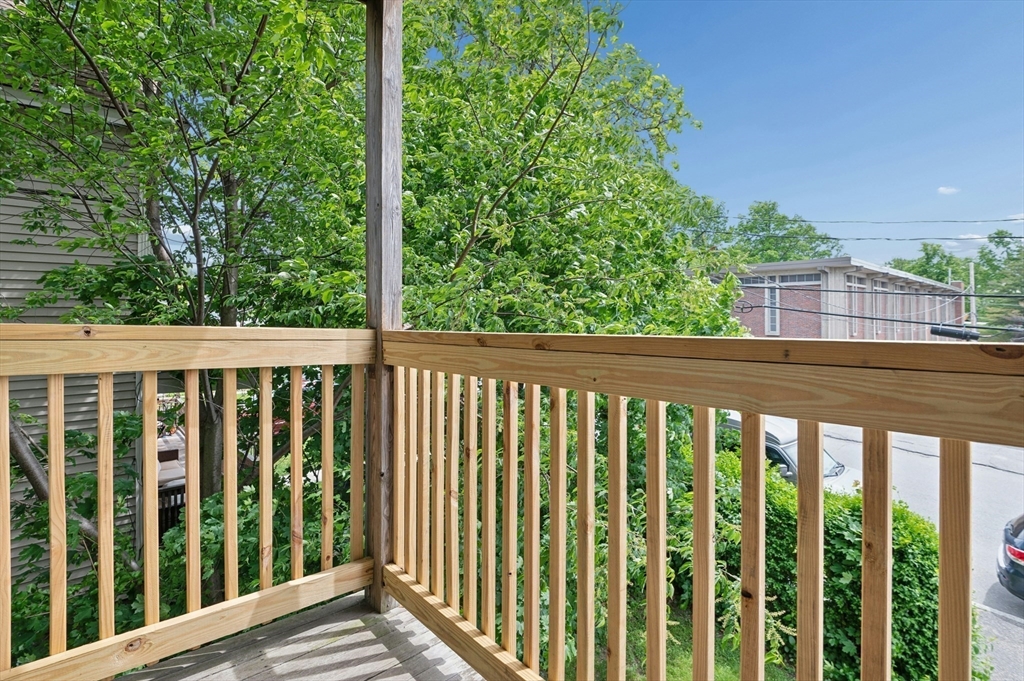 1 Summerhill Avenue