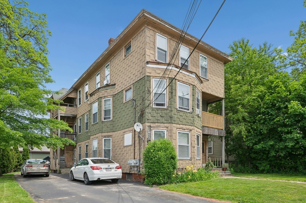 1 Summerhill Avenue