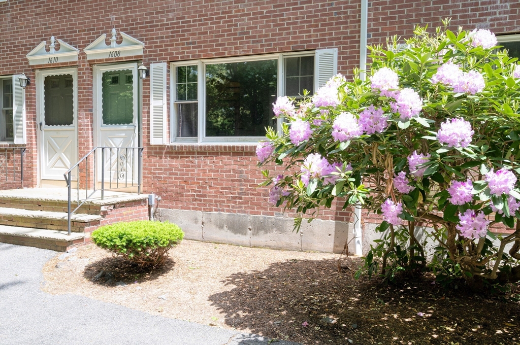 1608 Plymouth Street 1608