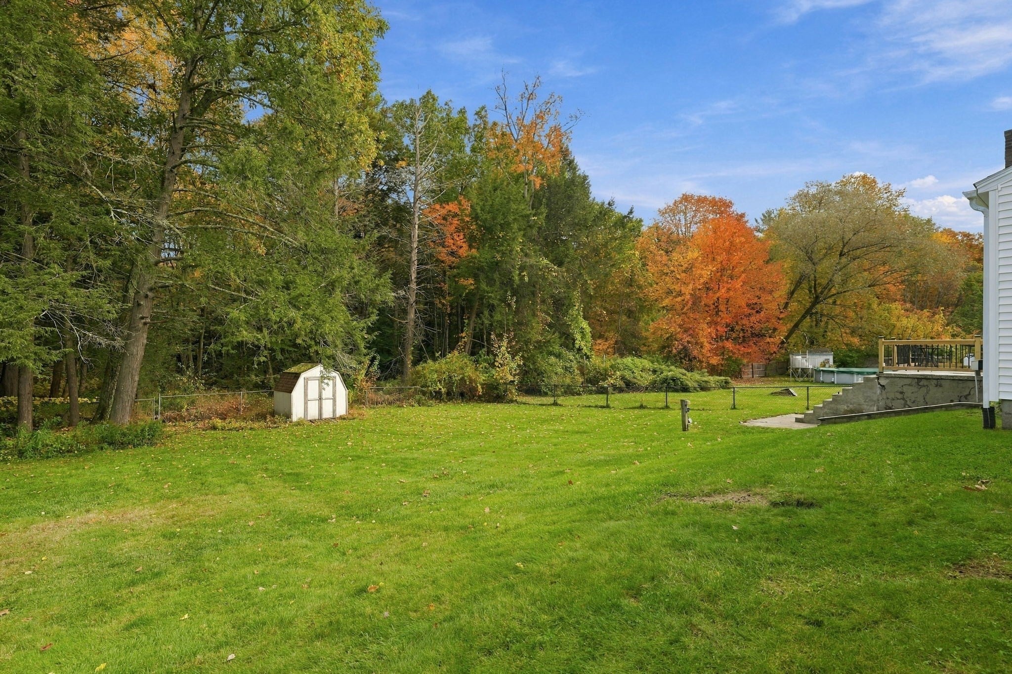 43 Oliver St, Easthampton, MA Photo #28