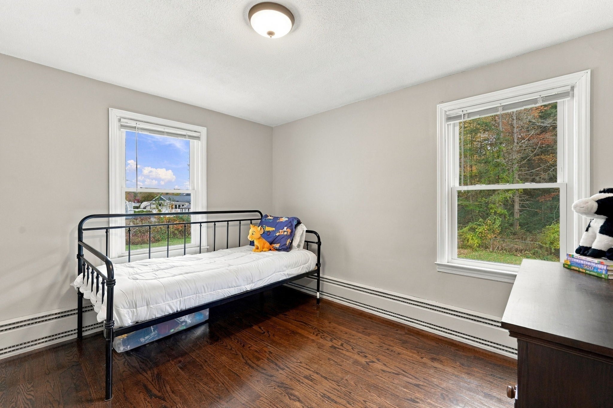43 Oliver St, Easthampton, MA Photo #25