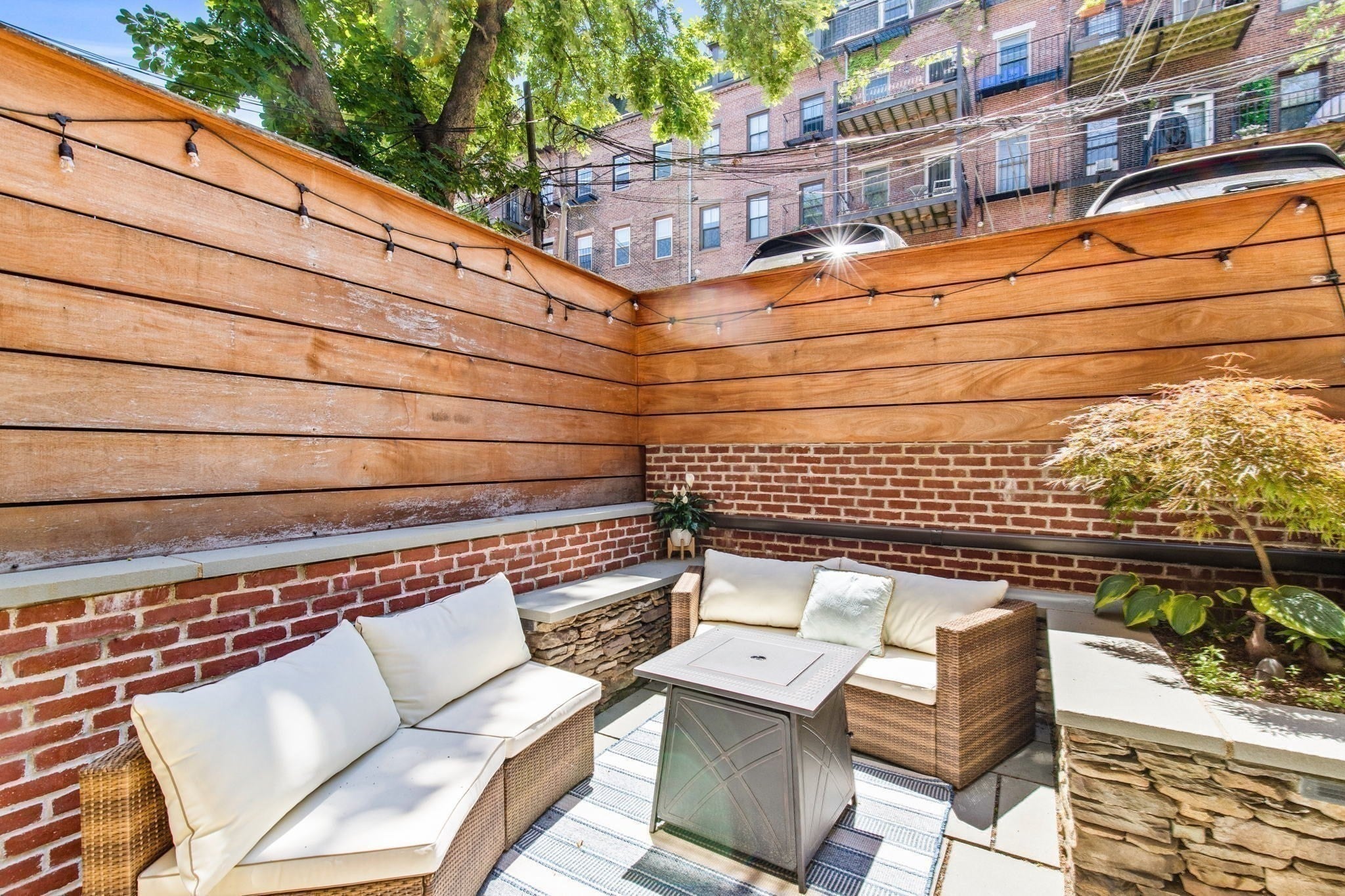 208 W Springfield St. 1