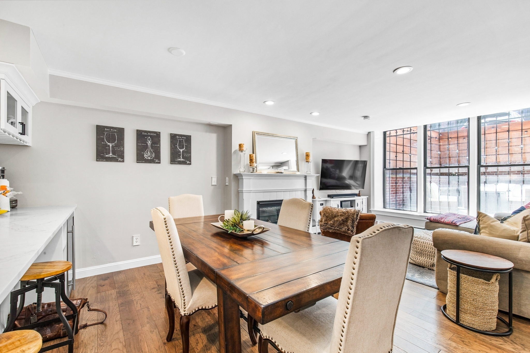 208 W Springfield St. 1