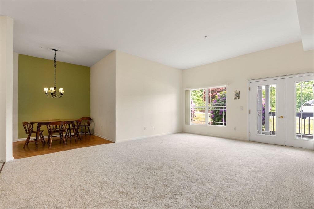 218 Reservoir St 103