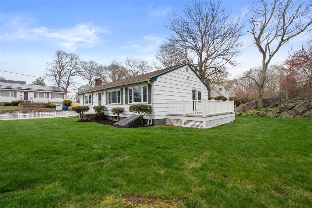 125 Lyman Rd