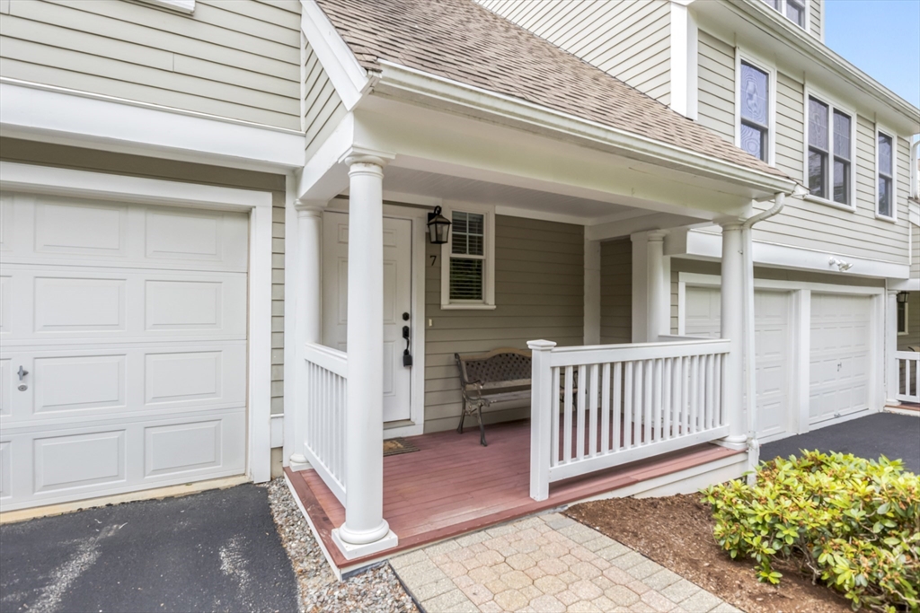 7 Country Hill Rd 7
