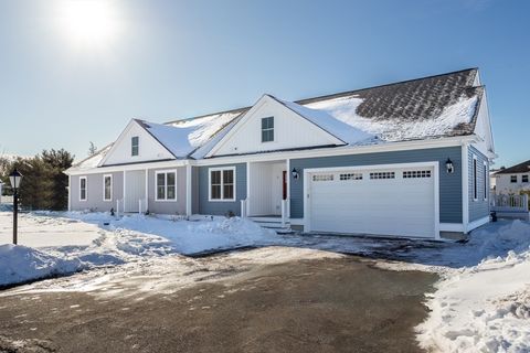 Photo of 4 Hayley Cir #0, Rochester, MA 02770 (MLS # 73475912)