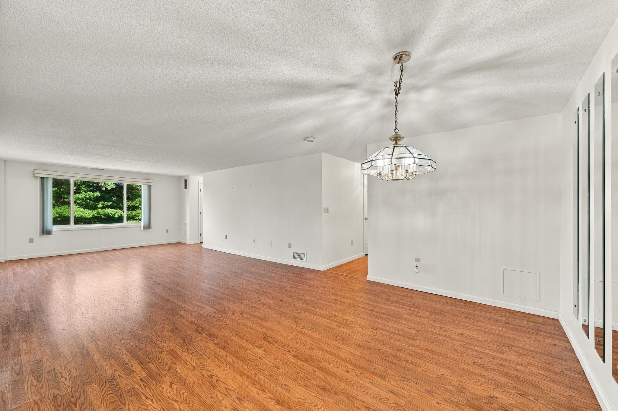 12 Ledgewood Way #21, Peabody, MA Photo #7
