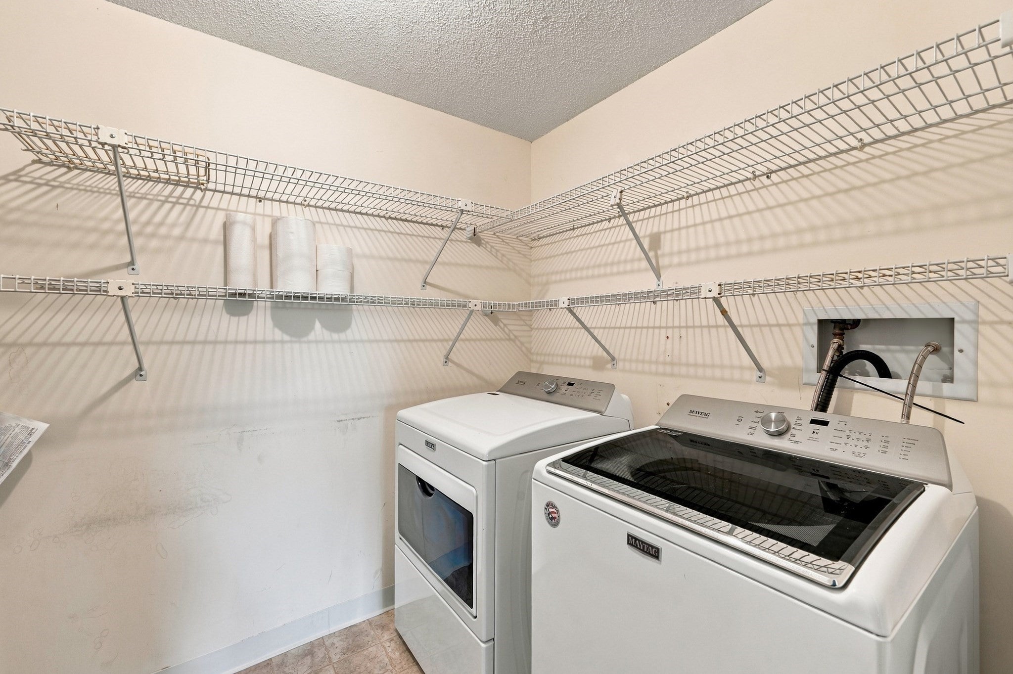 12 Ledgewood Way #21, Peabody, MA Photo #32