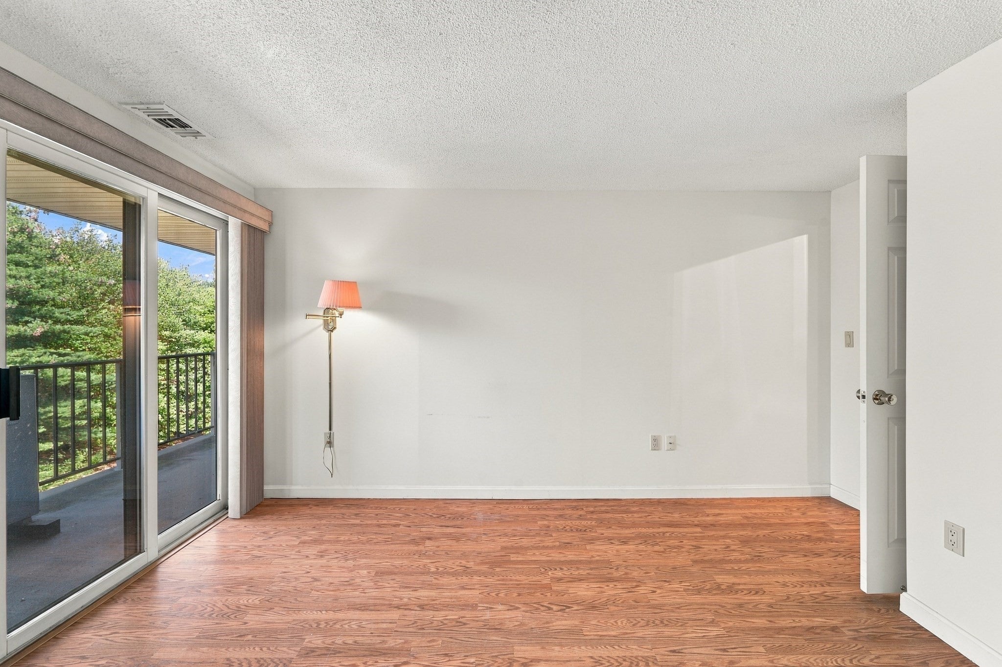 12 Ledgewood Way #21, Peabody, MA Photo #25