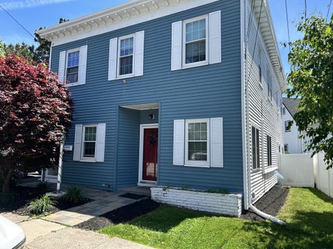 Photo of 1040 Shirley St #1, Winthrop, MA 02152 (MLS # 73531953)
