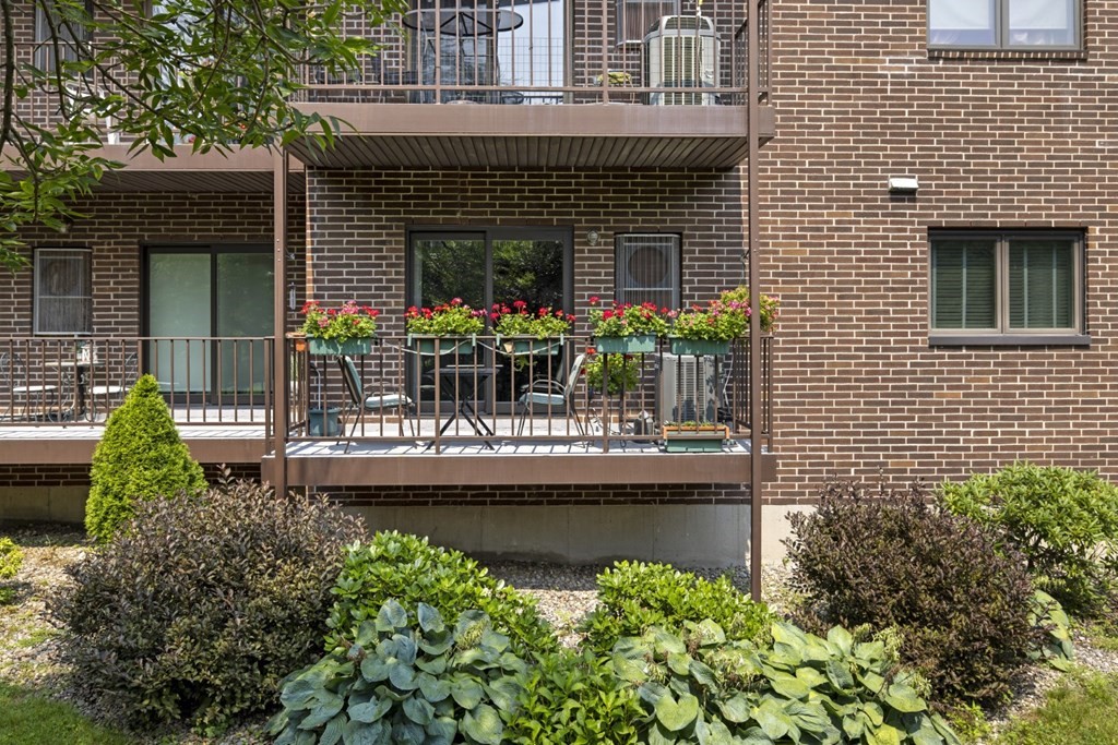 7 Ledgewood Way 4