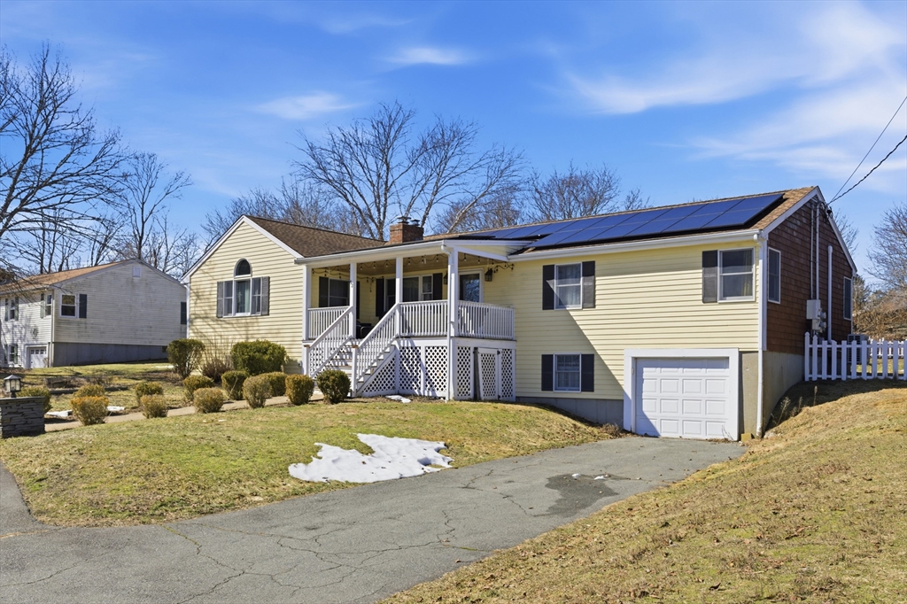 52 Viking Drive