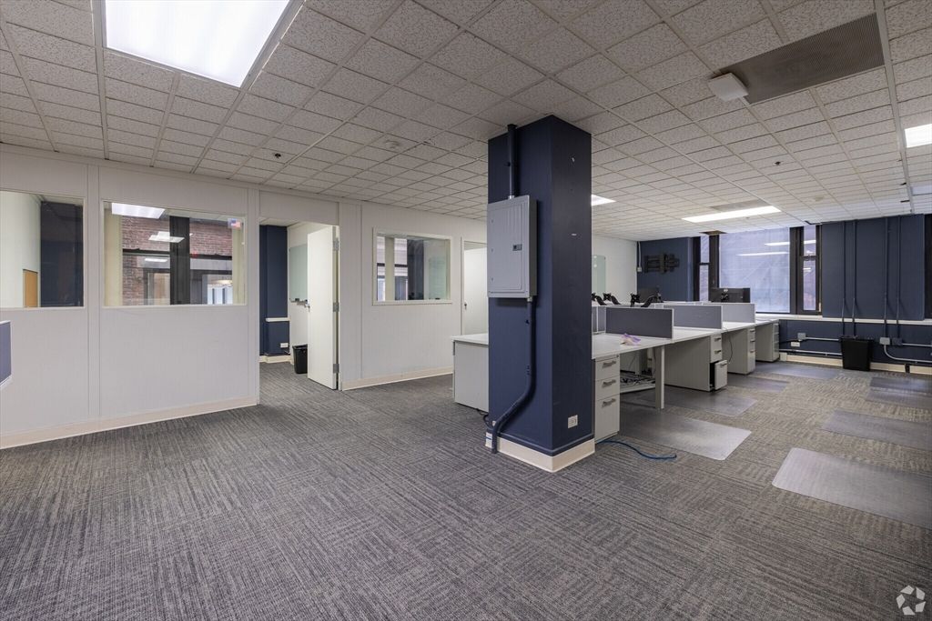 Photo of 61 Batterymarch St #2, Boston, MA 02110 (MLS # 73463948)