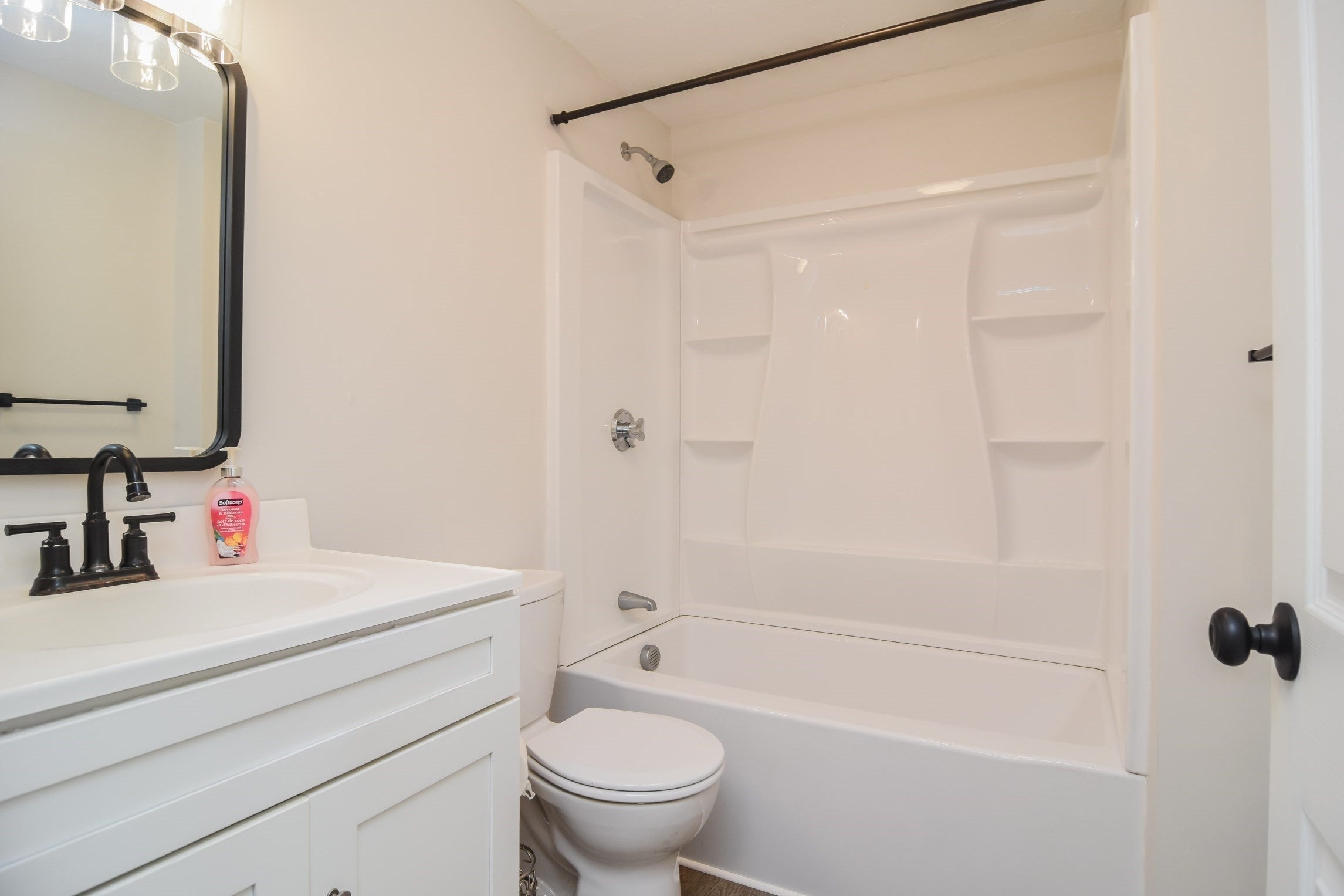8 Kenmar Drive #55, Billerica, MA Photo #13