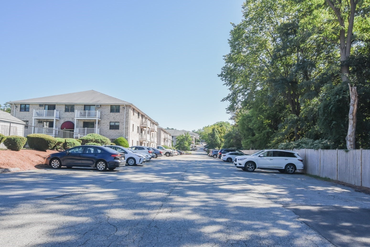 8 Kenmar Drive 55