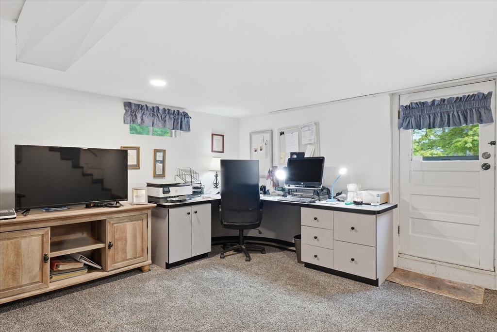 57 Hickory Rd, Leominster, MA, 57 Hickory Rd, Leominster, MA Photo #25